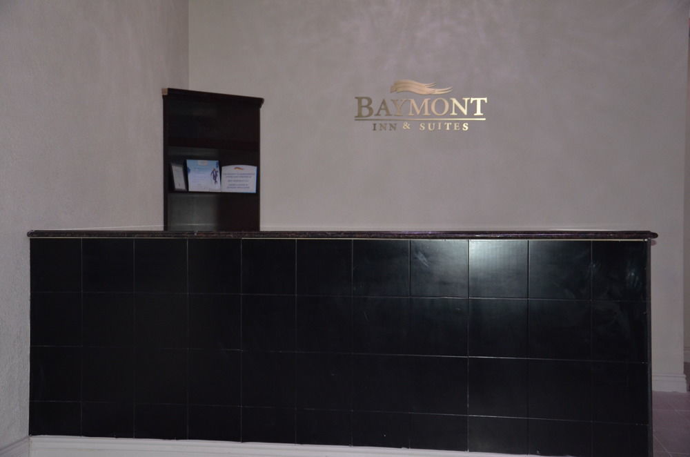 Baymont By Wyndham Delavan Near Lake Geneva Exterior photo